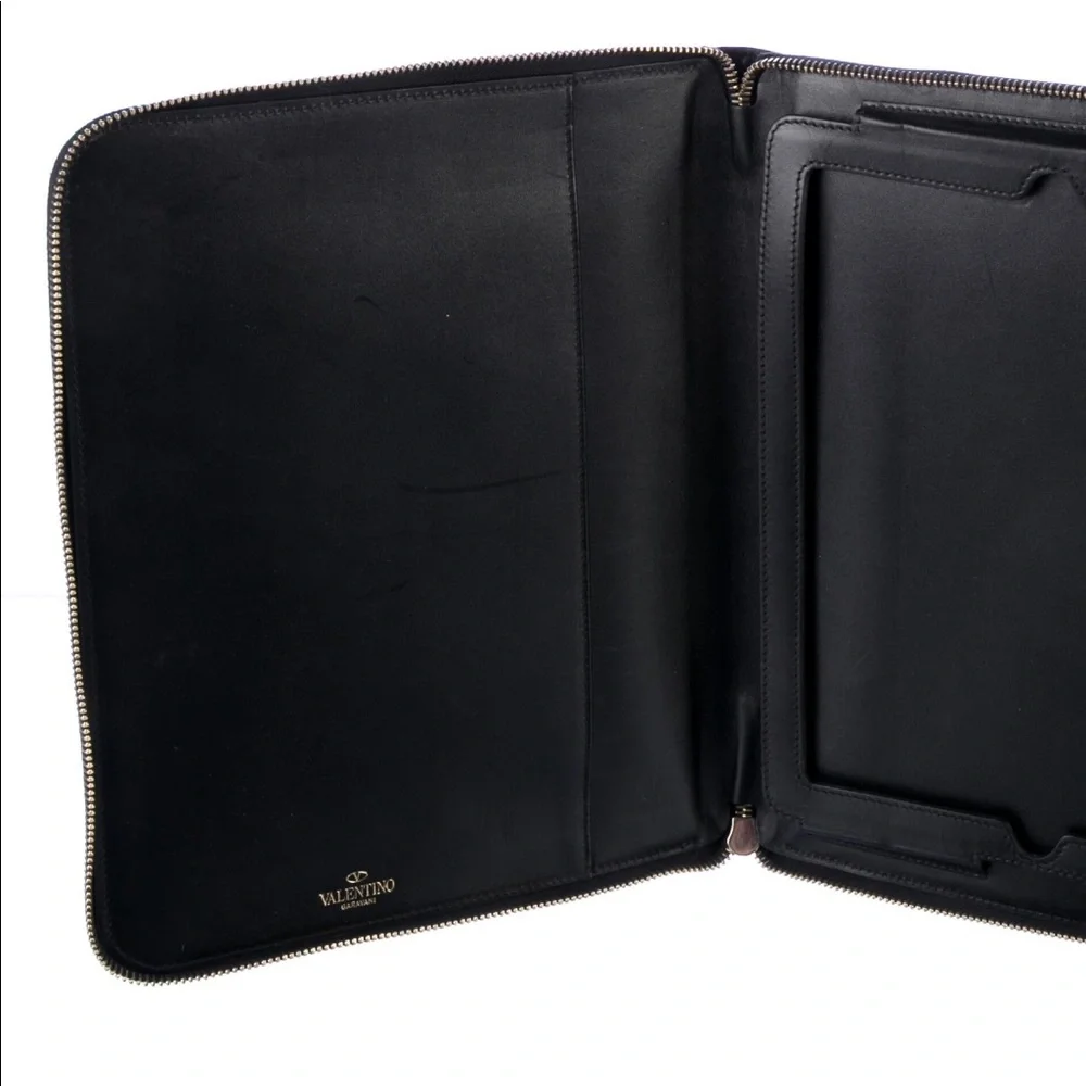 VALENTINO Rockstud Leather iPad Case - Picture 5 of 6